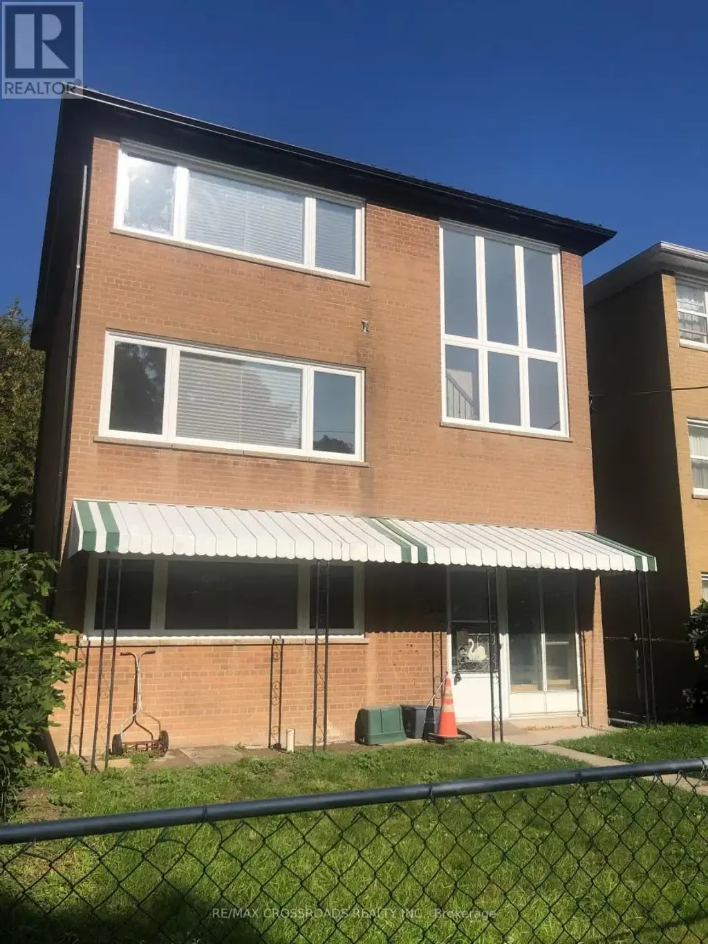 1 - 25 Glenside Avenue, Toronto (Greenwood-Coxwell)