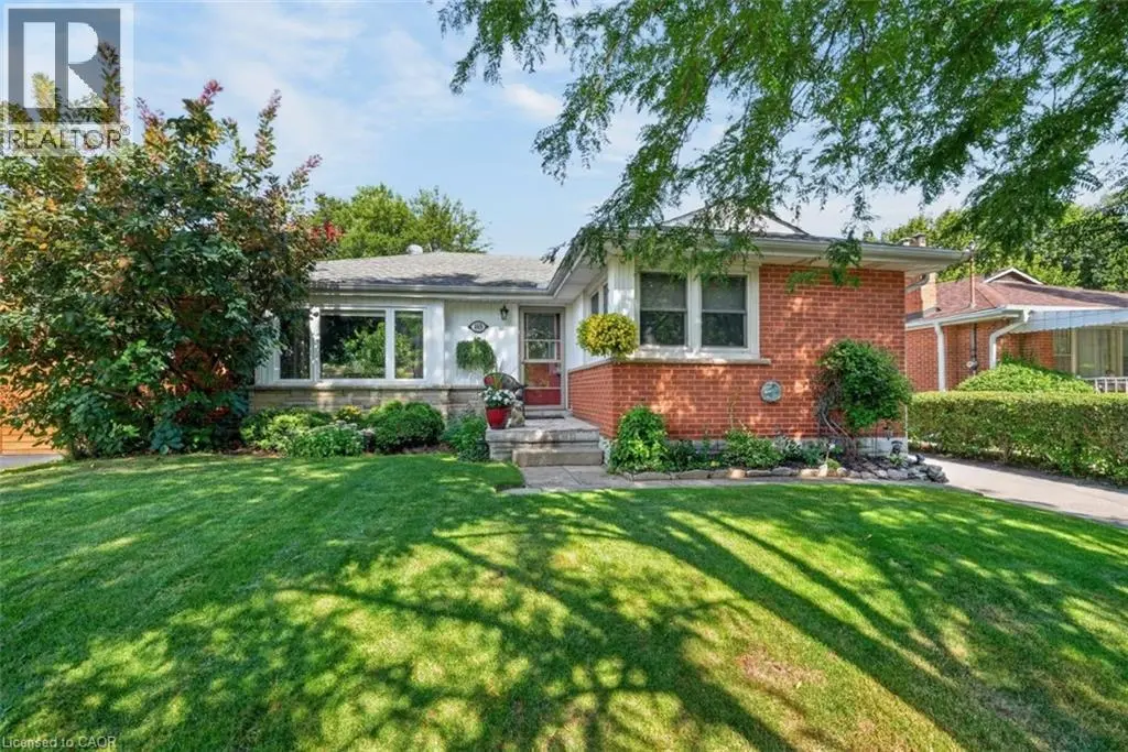 465 Springbank Crescent, Burlington