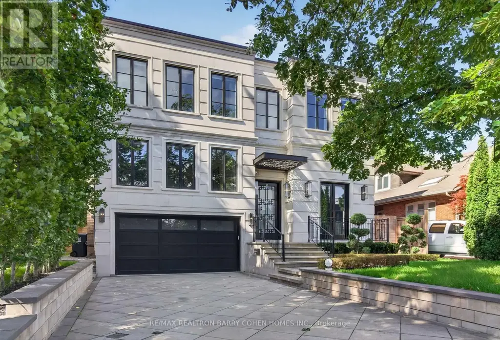 154 Yonge Boulevard, Toronto (Bedford Park-Nortown)