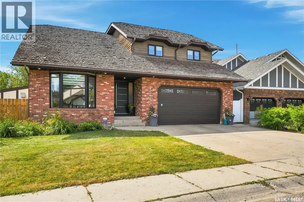 3742 Wetmore Crescent, Regina