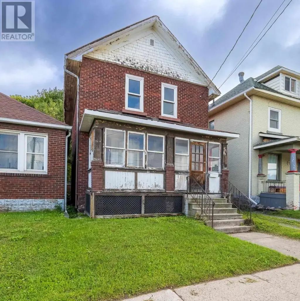 30 Wellington St E, Sault Ste. Marie