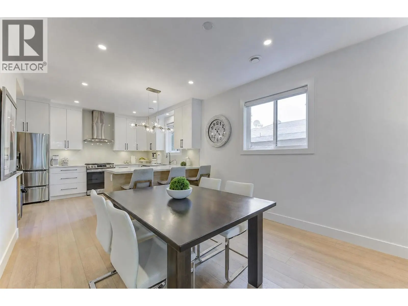 2274 Woodlawn Street Unit# 2. Kelowna, British Columbia