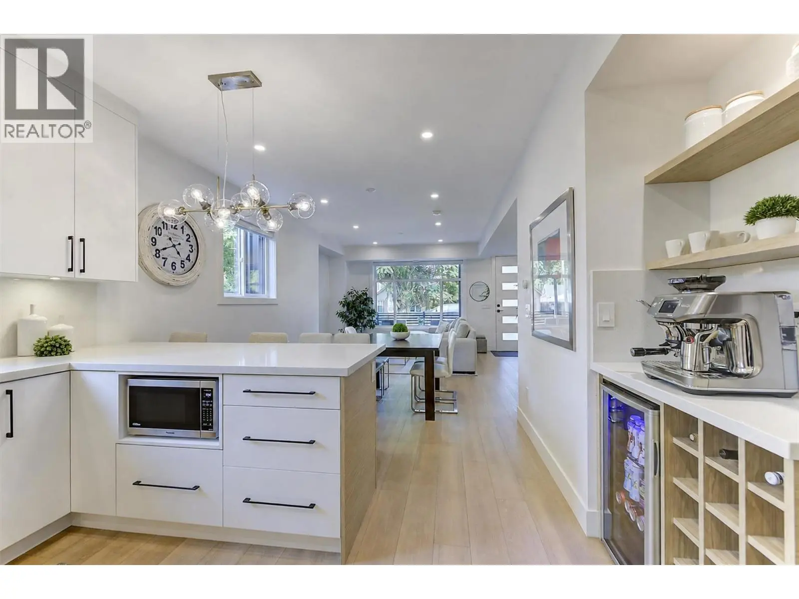 2274 Woodlawn Street Unit# 2. Kelowna, British Columbia