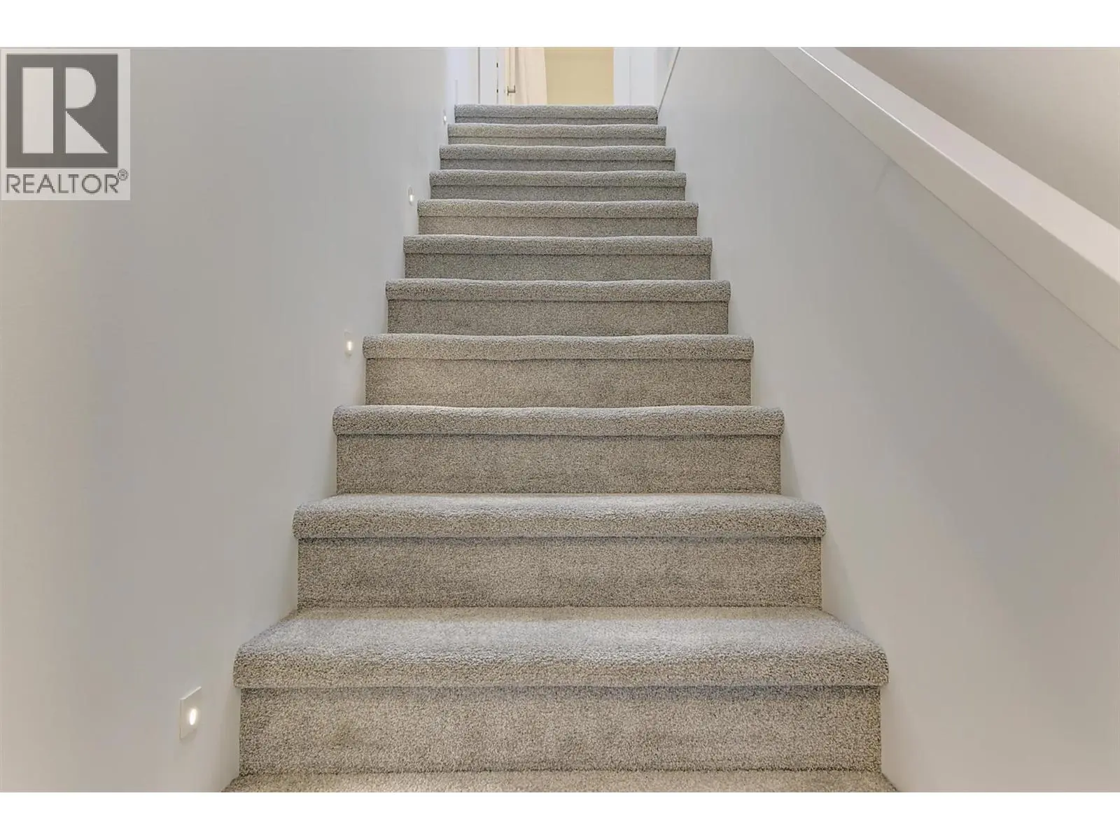 2274 Woodlawn Street Unit# 2. Kelowna, British Columbia