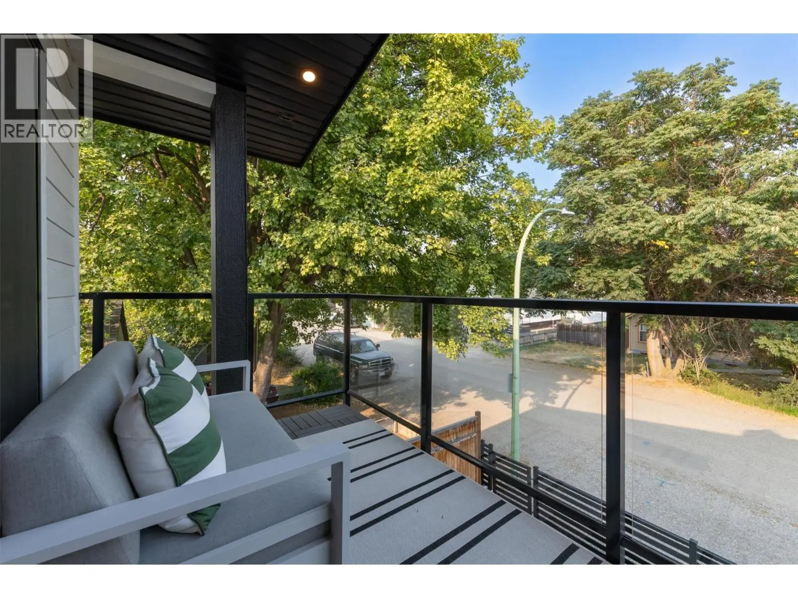 2274 Woodlawn Street Unit# 2. Kelowna, British Columbia