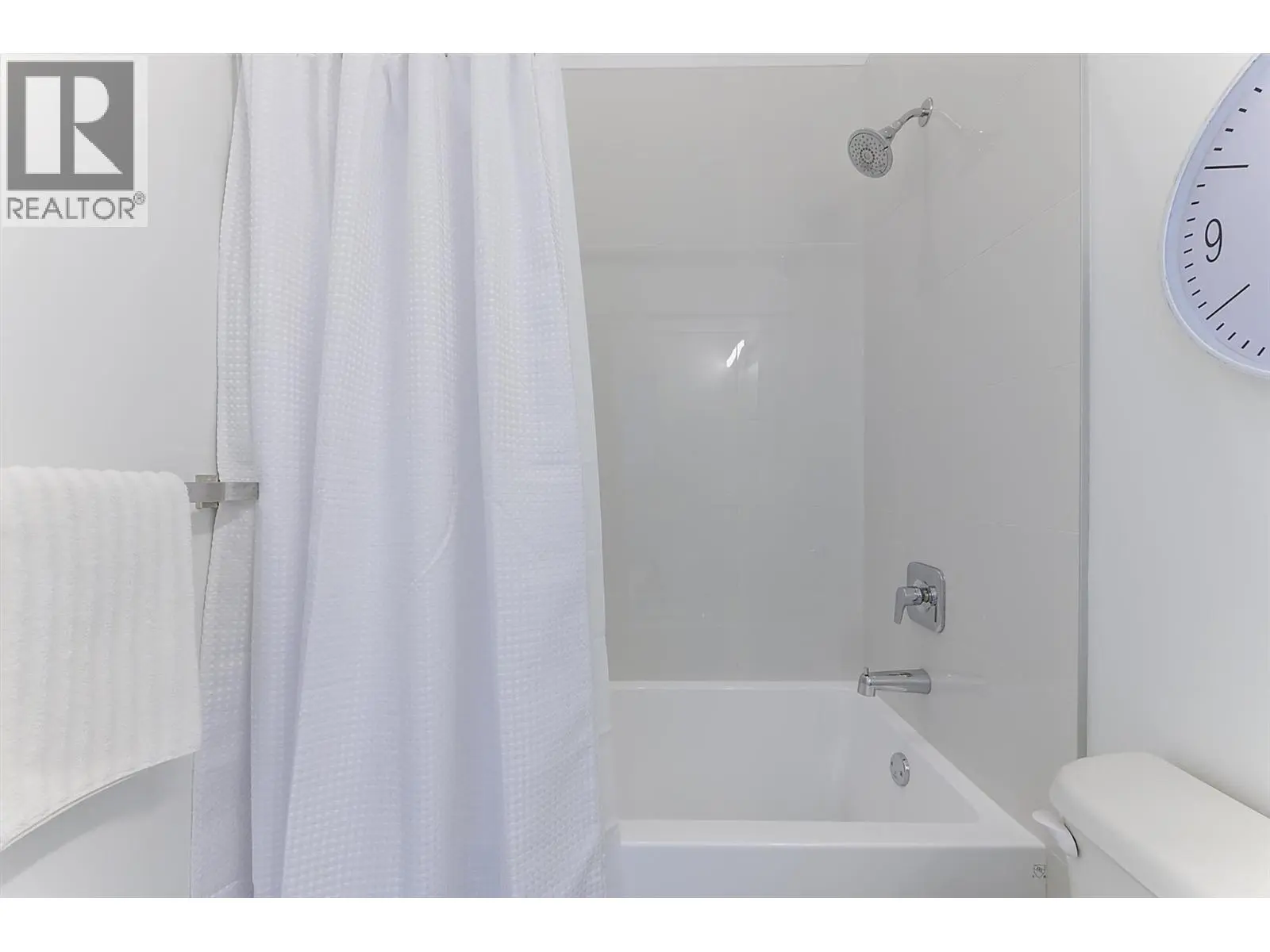 2274 Woodlawn Street Unit# 2. Kelowna, British Columbia