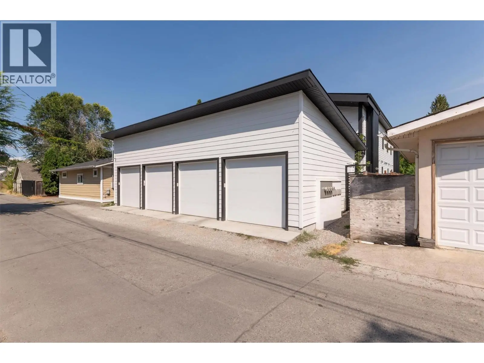2274 Woodlawn Street Unit# 2. Kelowna, British Columbia