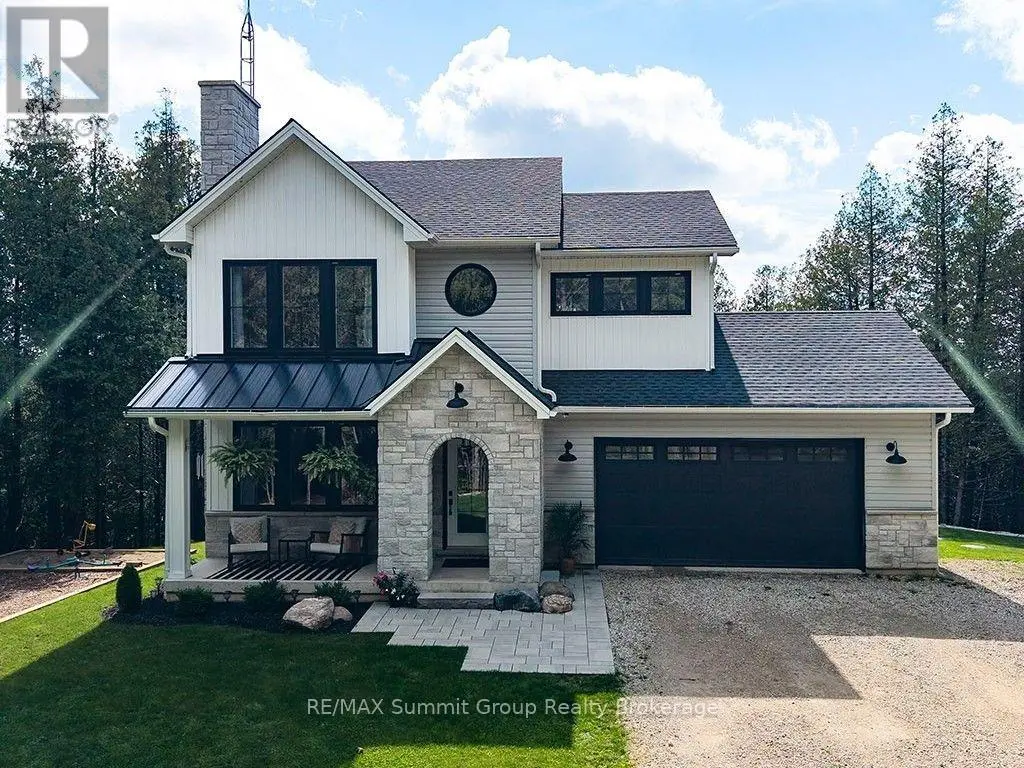 444500 Concession Road 8, West Grey