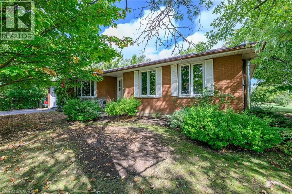 757 4th Line, Caledonia