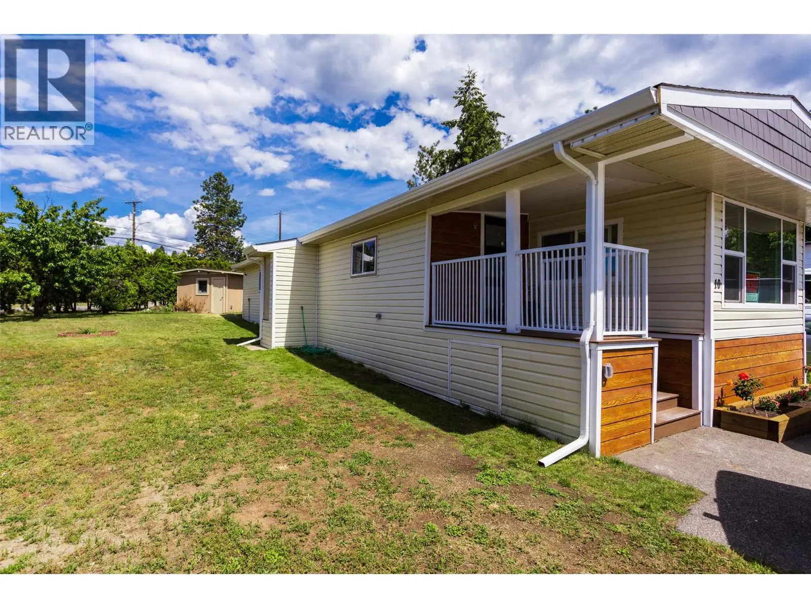 3535 Mcculloch Road Unit# 10. Kelowna, British Columbia