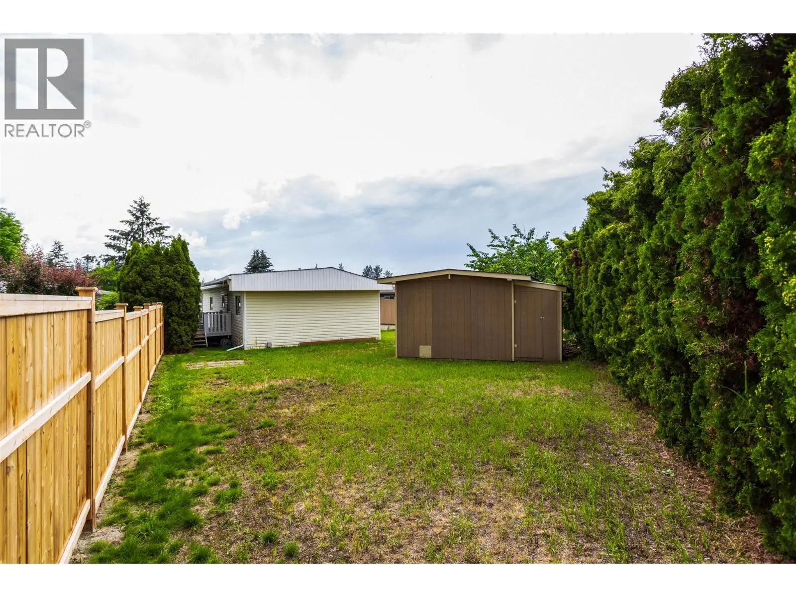 3535 Mcculloch Road Unit# 10. Kelowna, British Columbia