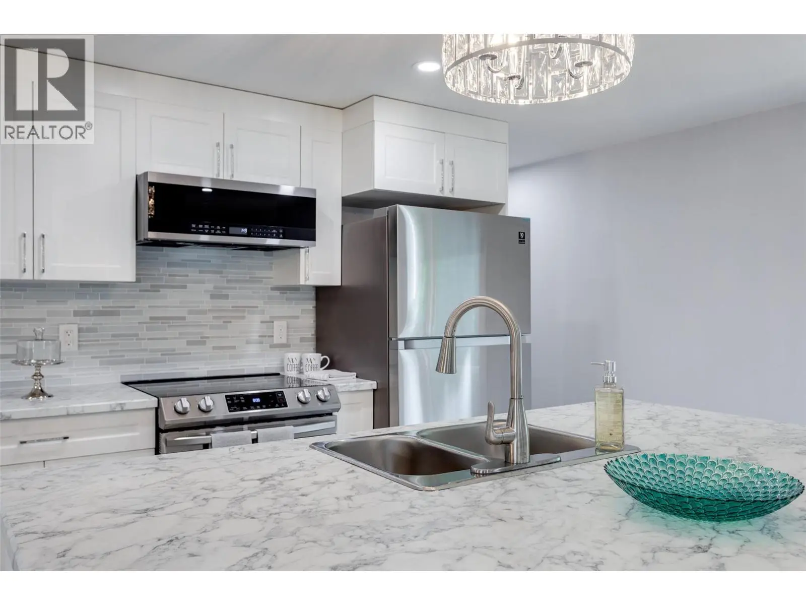 3535 Mcculloch Road Unit# 10. Kelowna, British Columbia