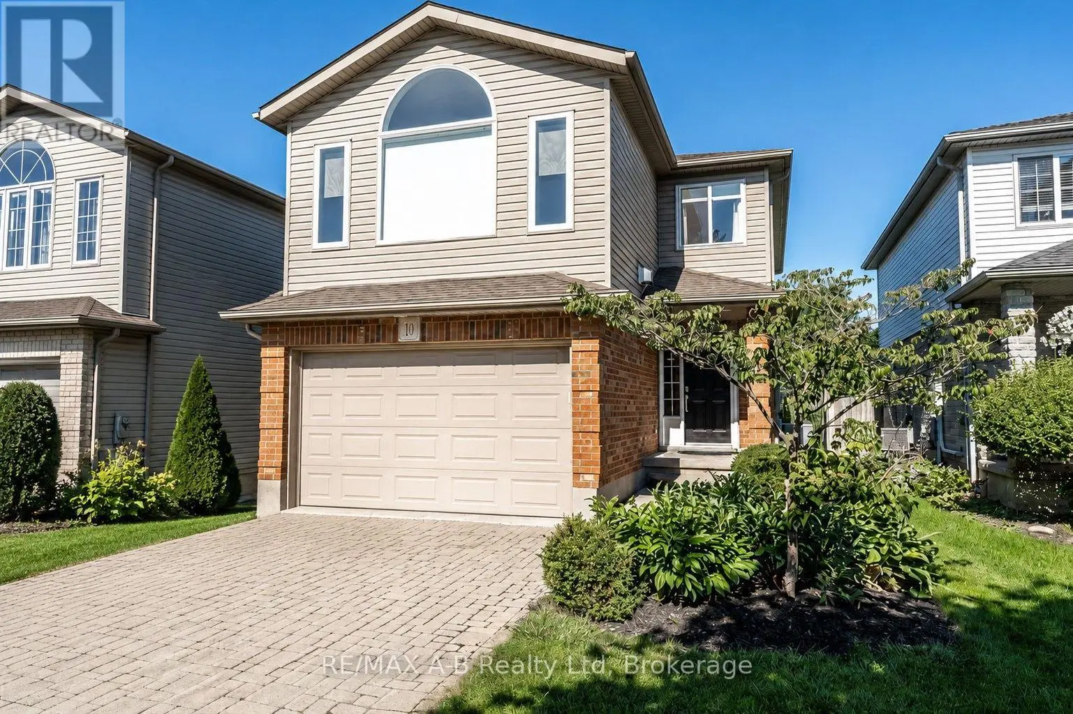10 Buckingham Drive, Stratford