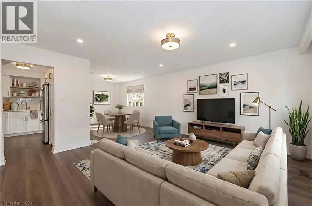 108 & 110 Delawana Drive, Hamilton