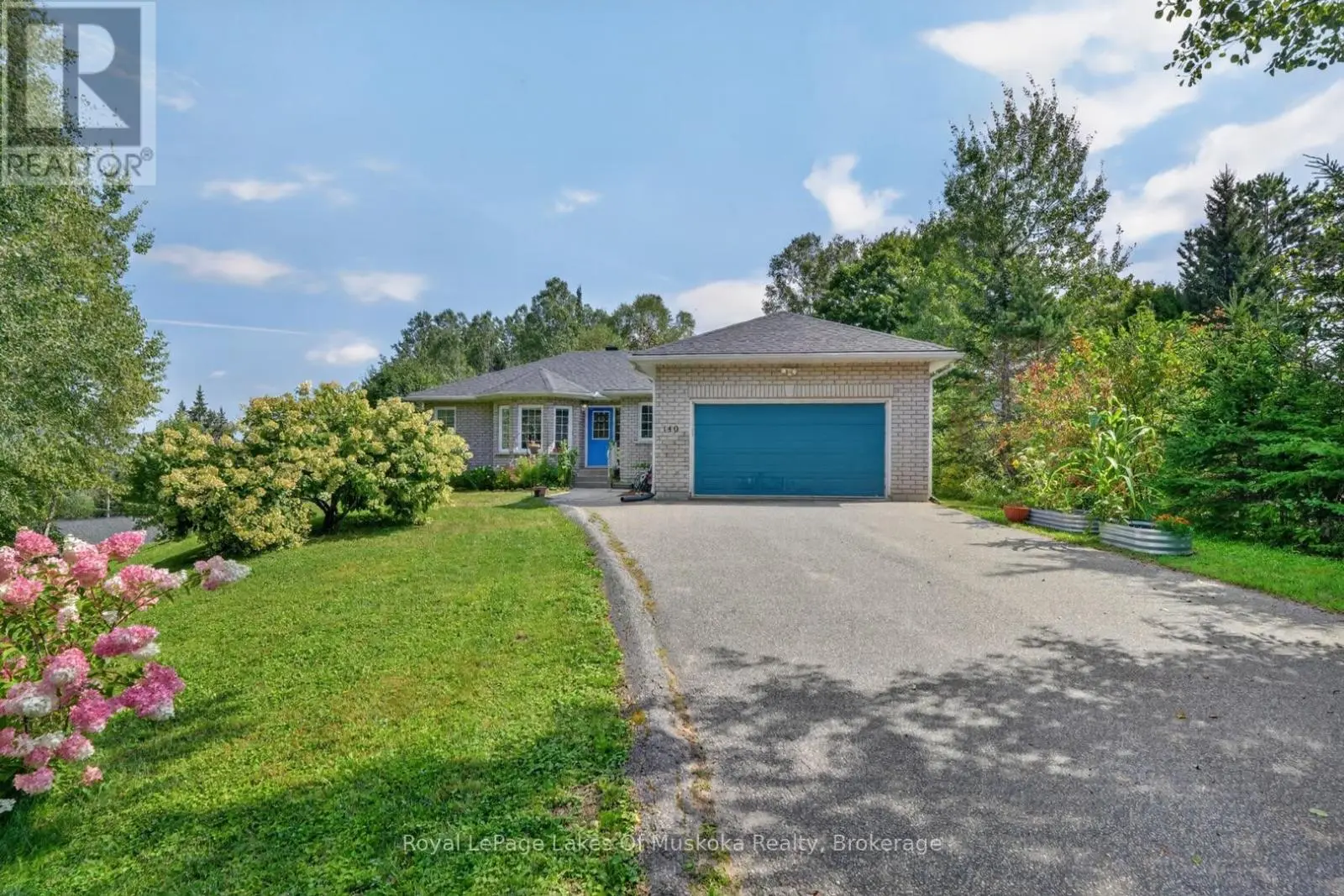 140 Simpson Street, Burk's Falls