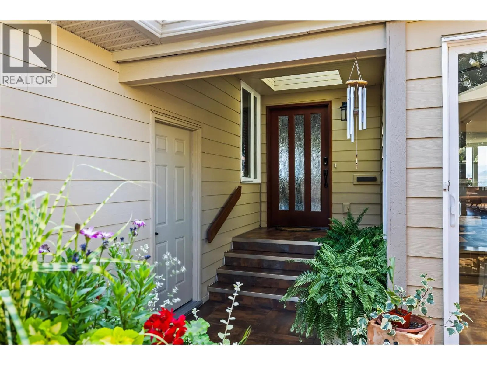 3350 Watt Road Unit# 4. Kelowna, British Columbia