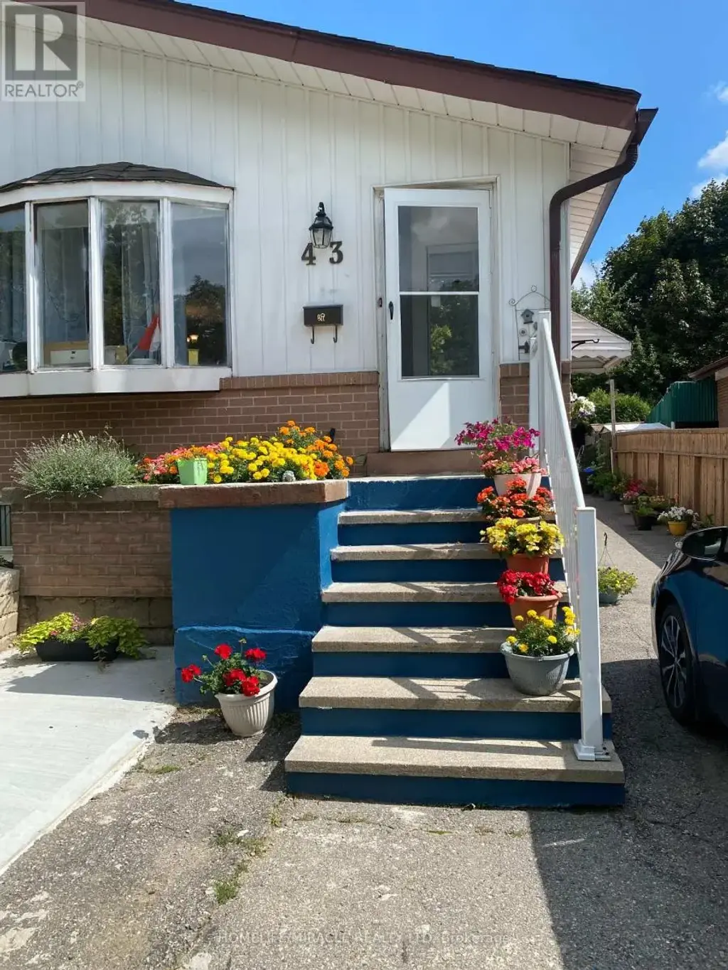 Main - 43 Corby Crescent, Brampton (Brampton South)