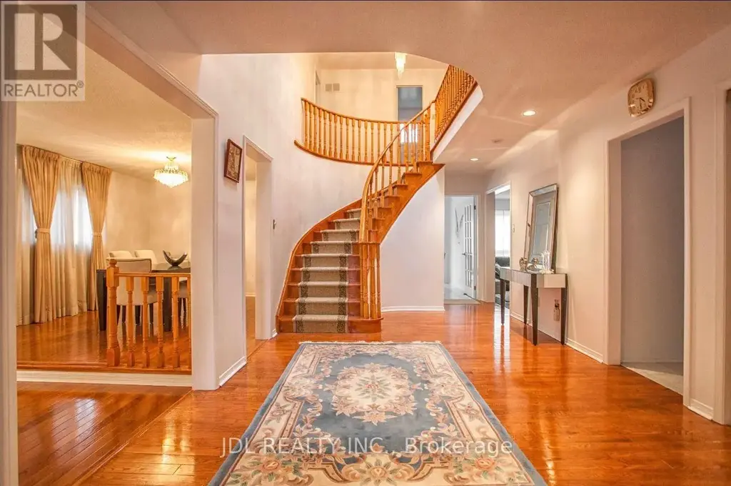 Master Bedroom 2nd Floor - 101 Summerdale Dr Drive, Markham (Thornhill)