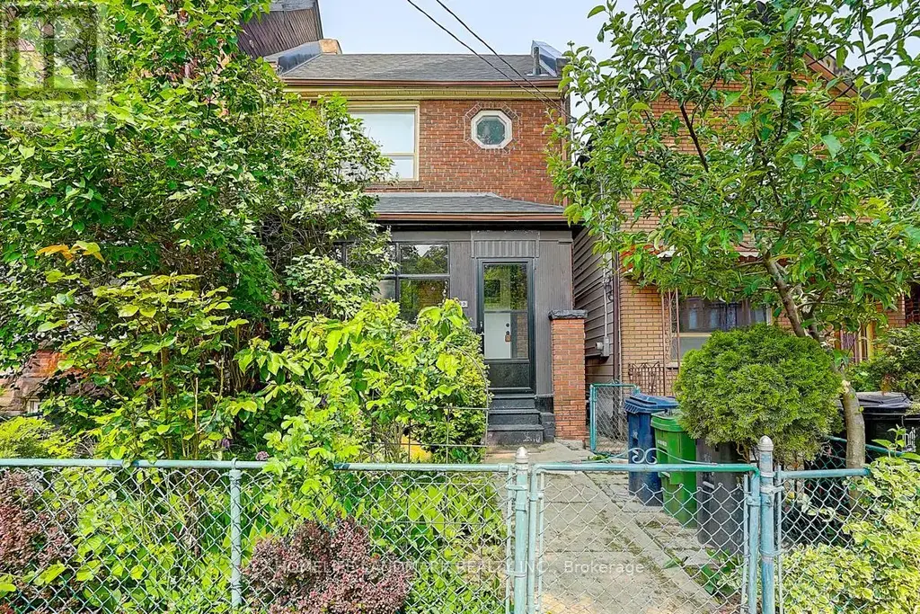 Basement - 149 Euclid Avenue, Toronto (Trinity-Bellwoods)