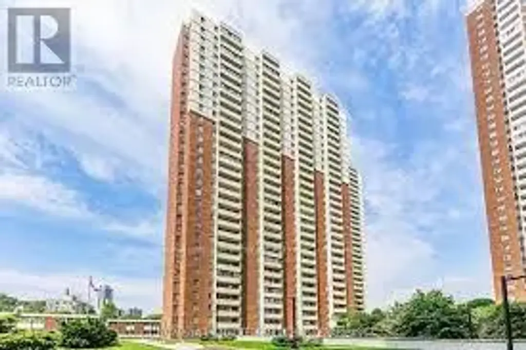 1803 - 1 Massey Square, Toronto (Crescent Town)