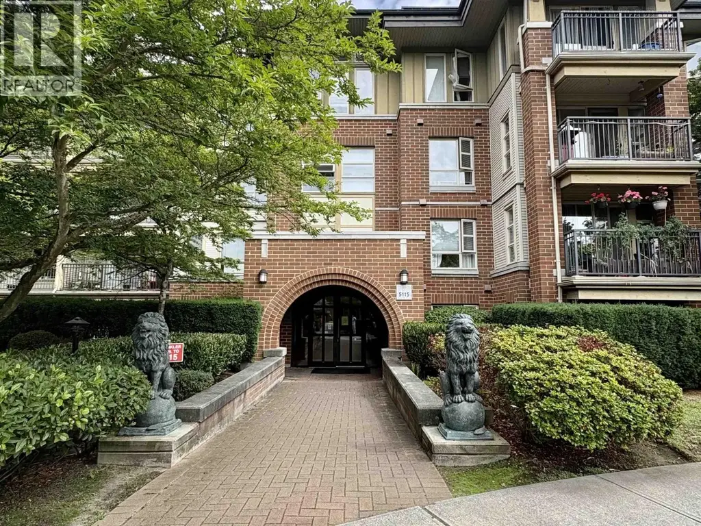 1415 5115 Garden City Road, Richmond