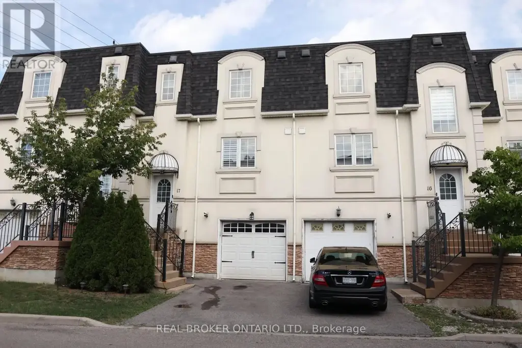 17 - 215 16th Avenue, Richmond Hill (Langstaff)