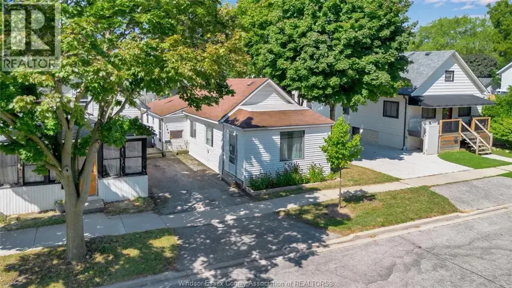 198 Brock, Amherstburg