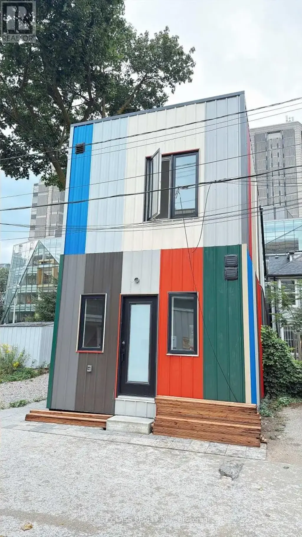 201 - 356 Huron Street, Toronto (University)