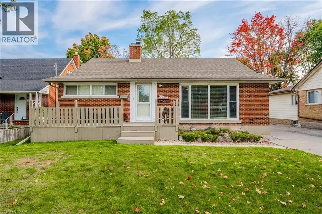 15 Edinburgh Road Unit# Lower, Kitchener