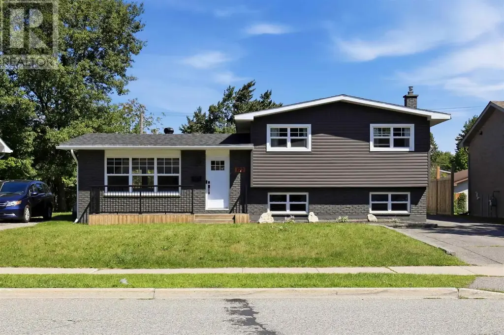 122 Boundary Rd, Sault Ste. Marie