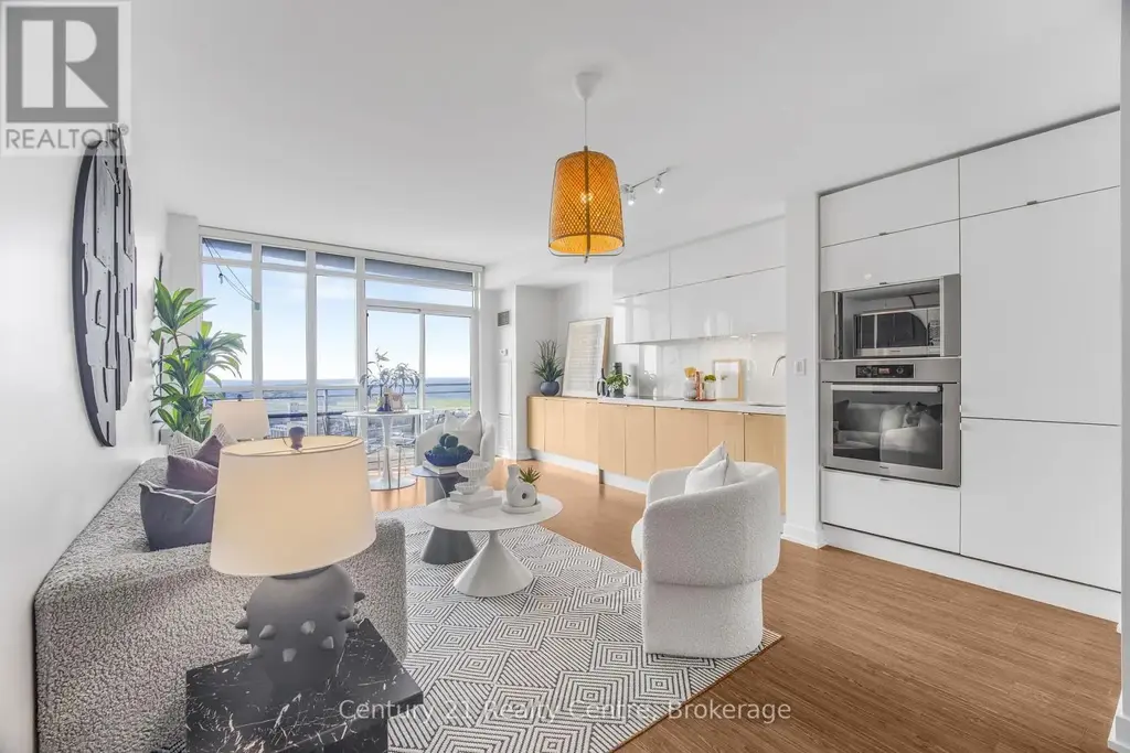 3307 - 21 Iceboat Terrace, Toronto (Waterfront Communities)