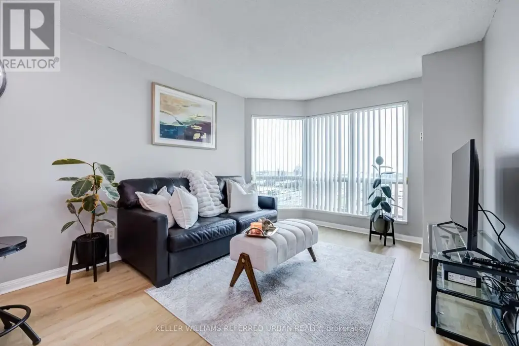 1908 - 11 Lee Centre Drive, Toronto (Woburn)