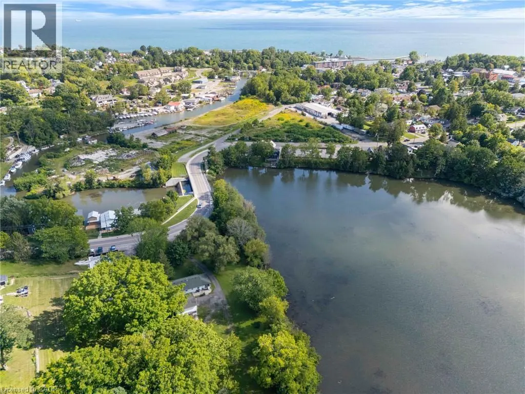 1 Silver Lake Drive, Port Dover