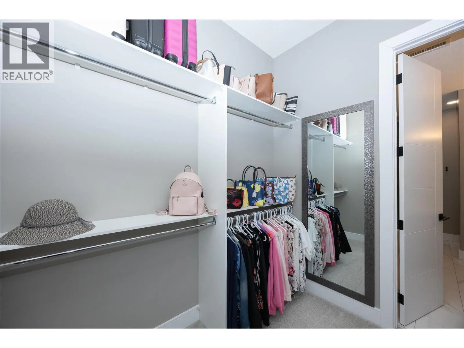 529 Truswell Road Unit# 604. Kelowna, British Columbia