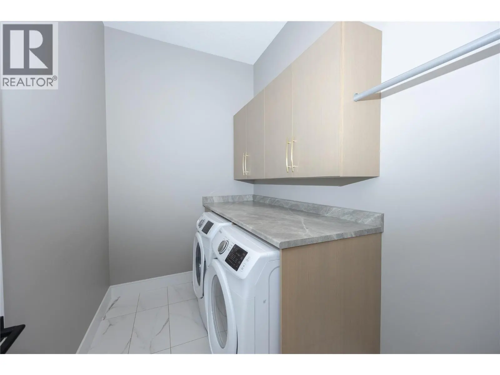 529 Truswell Road Unit# 604. Kelowna, British Columbia