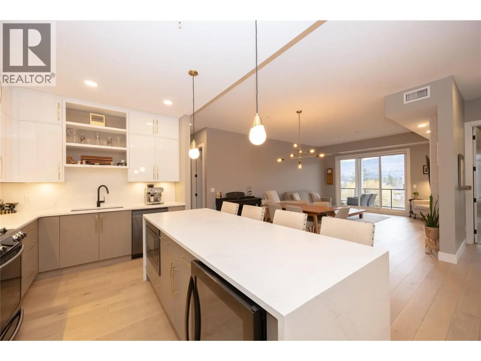 529 Truswell Road Unit# 604. Kelowna, British Columbia