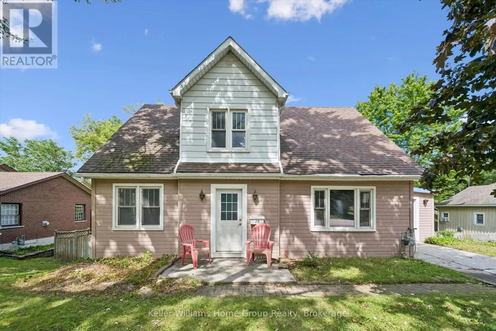 20 Water Street W, Centre Wellington (Elora/Salem)