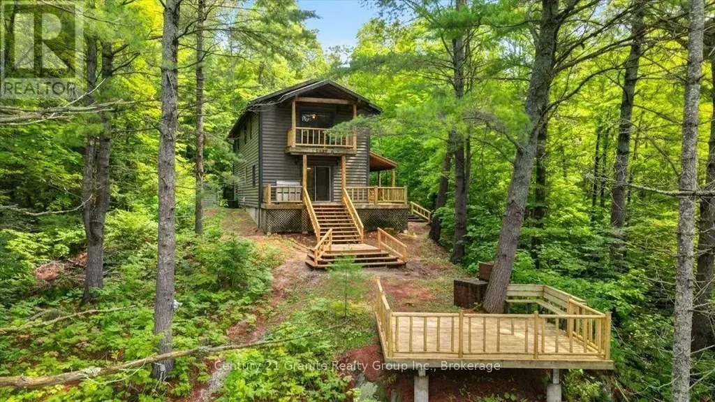 2128 Old Hastings Road, Wollaston