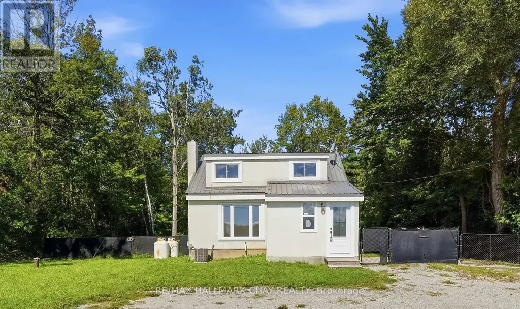 8410 11 Highway, Severn (Ardtrea)