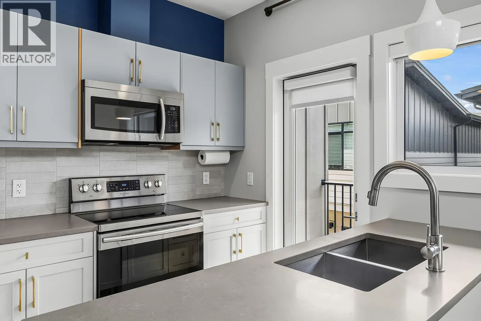 726 Coopland Crescent Unit# 1. Kelowna, British Columbia