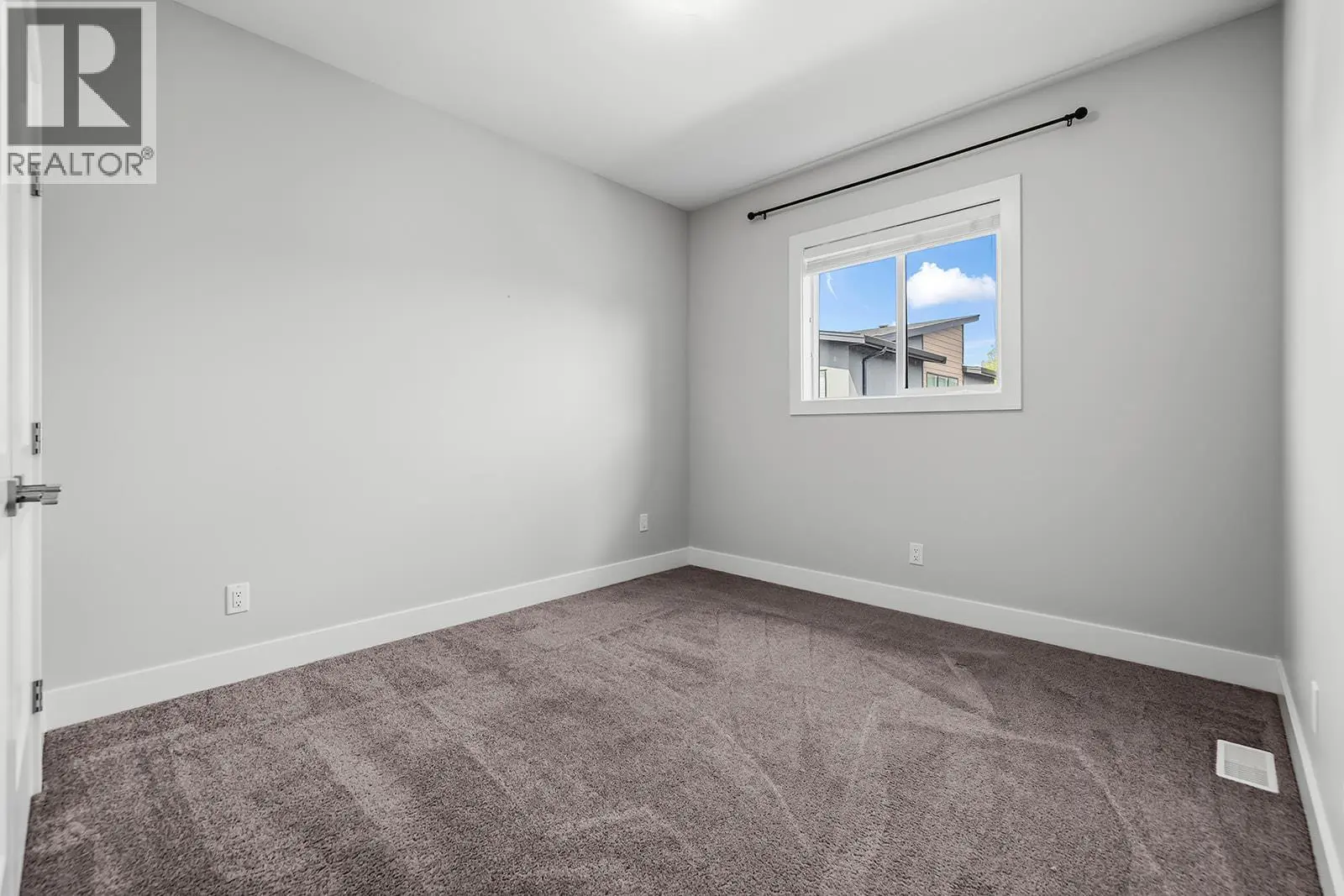 726 Coopland Crescent Unit# 1. Kelowna, British Columbia