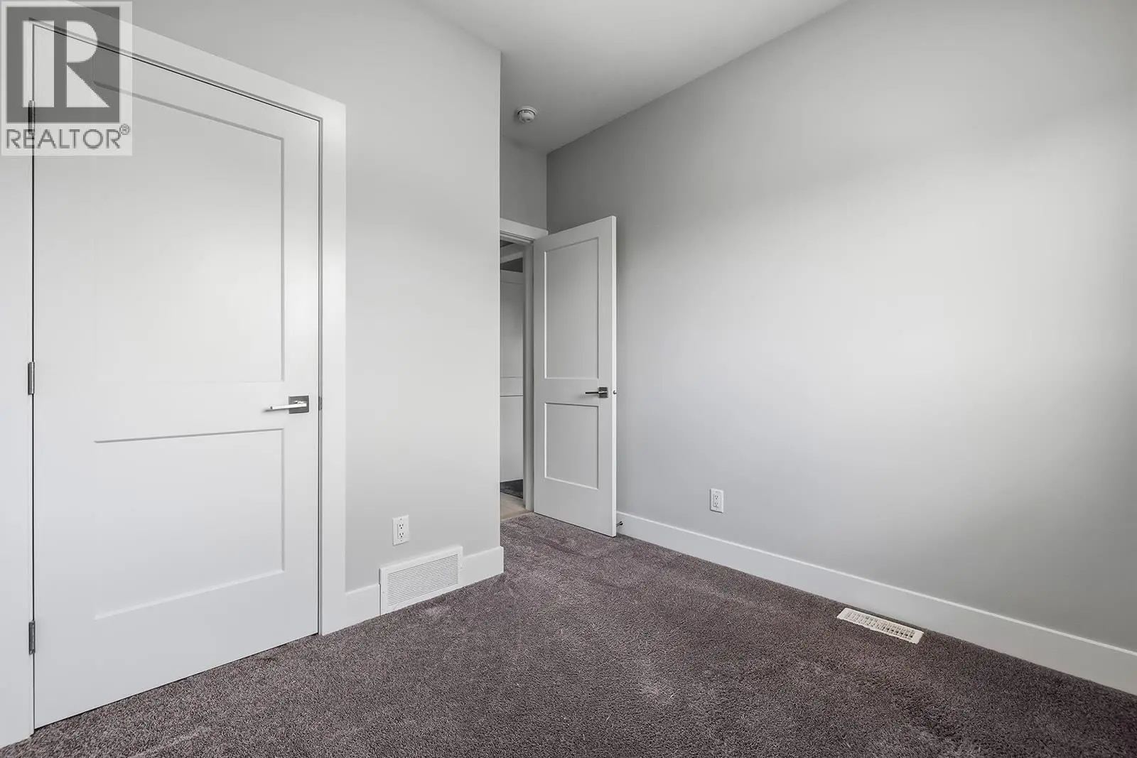 726 Coopland Crescent Unit# 1. Kelowna, British Columbia