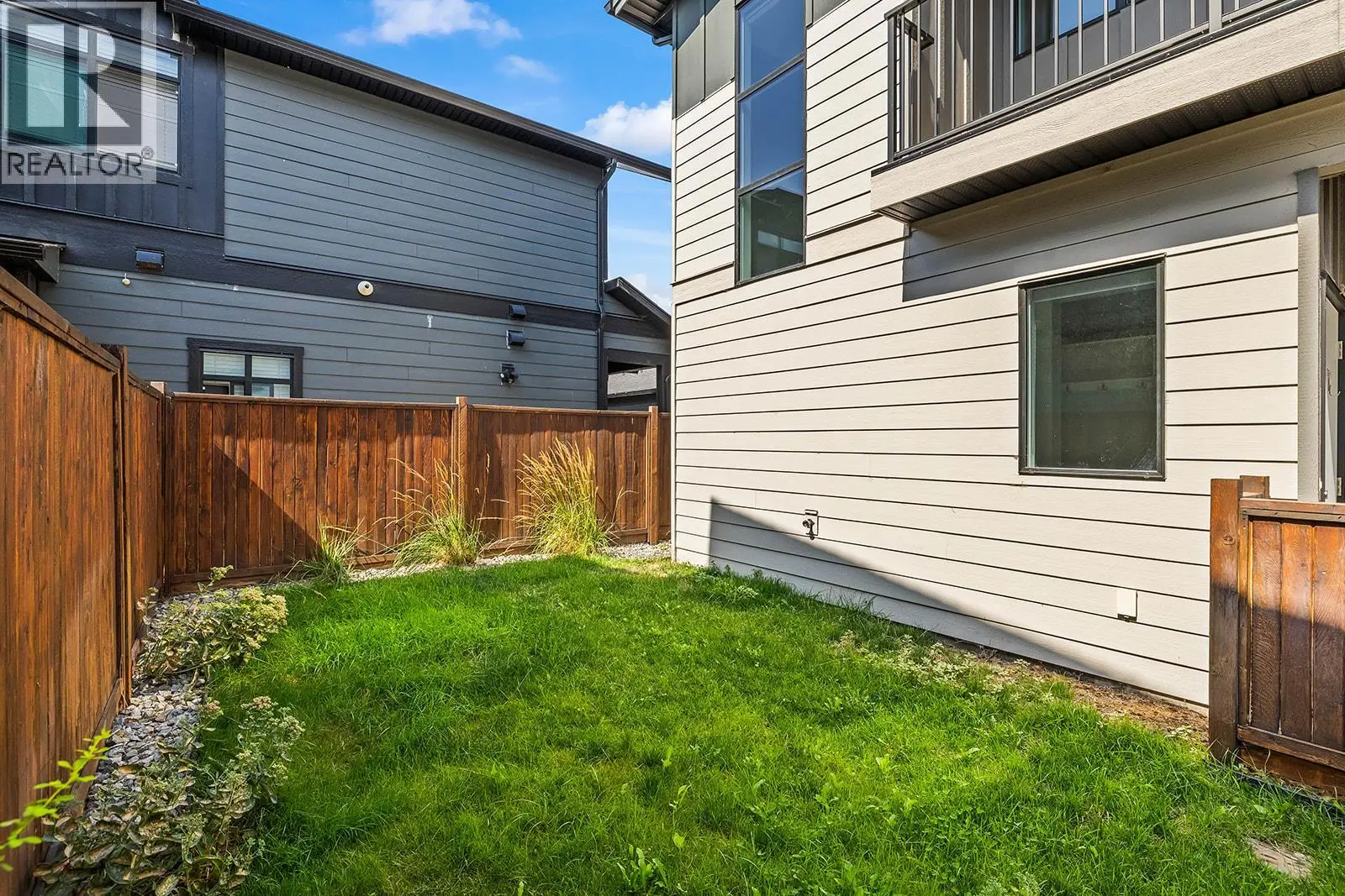 726 Coopland Crescent Unit# 1. Kelowna, British Columbia
