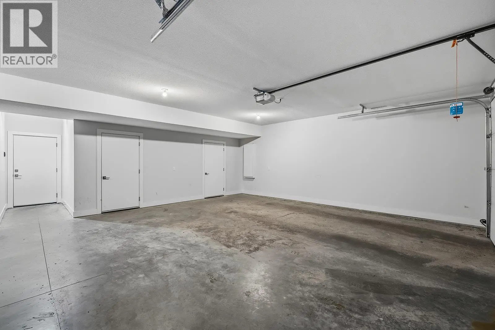 726 Coopland Crescent Unit# 1. Kelowna, British Columbia