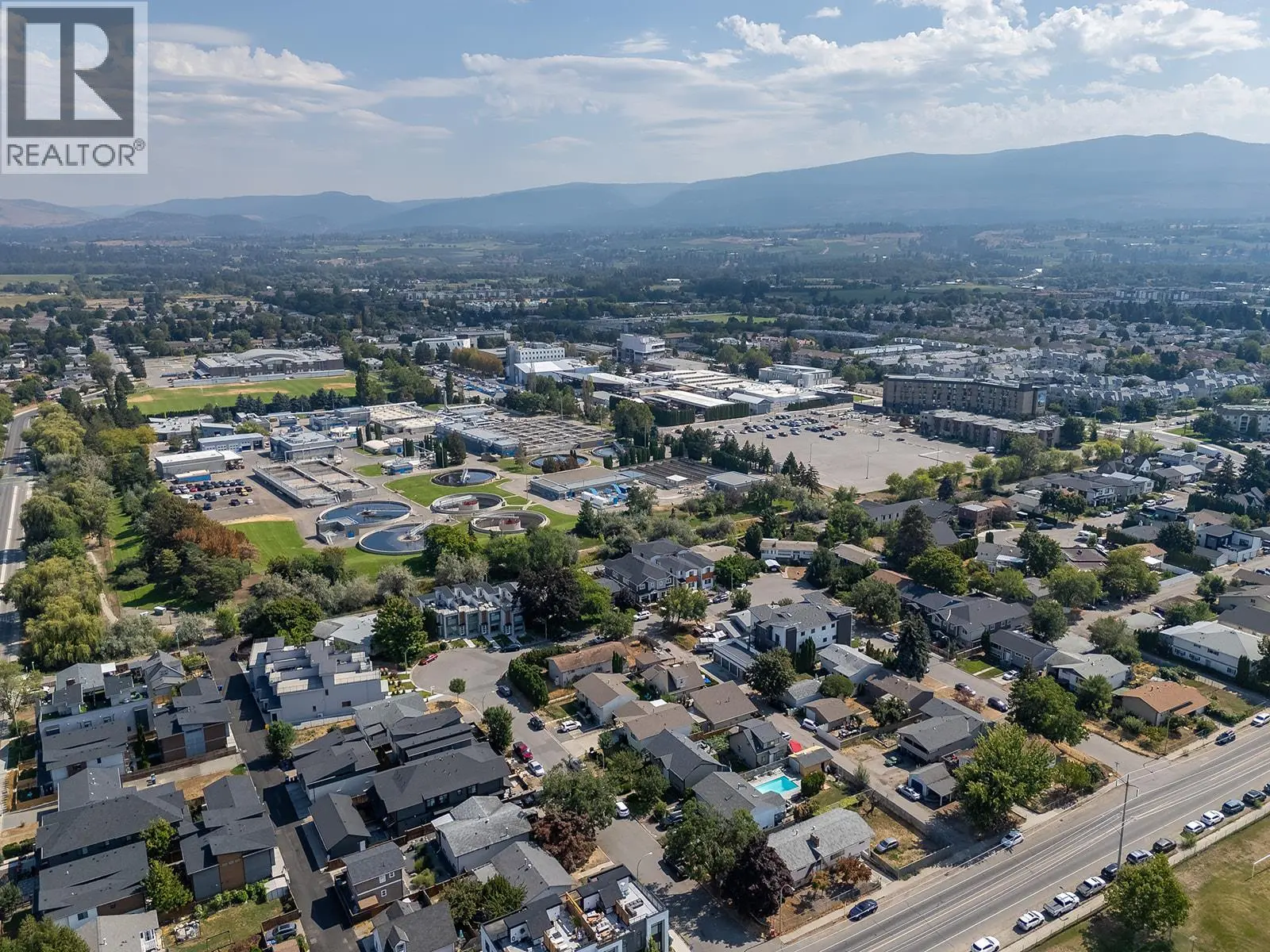 726 Coopland Crescent Unit# 1. Kelowna, British Columbia