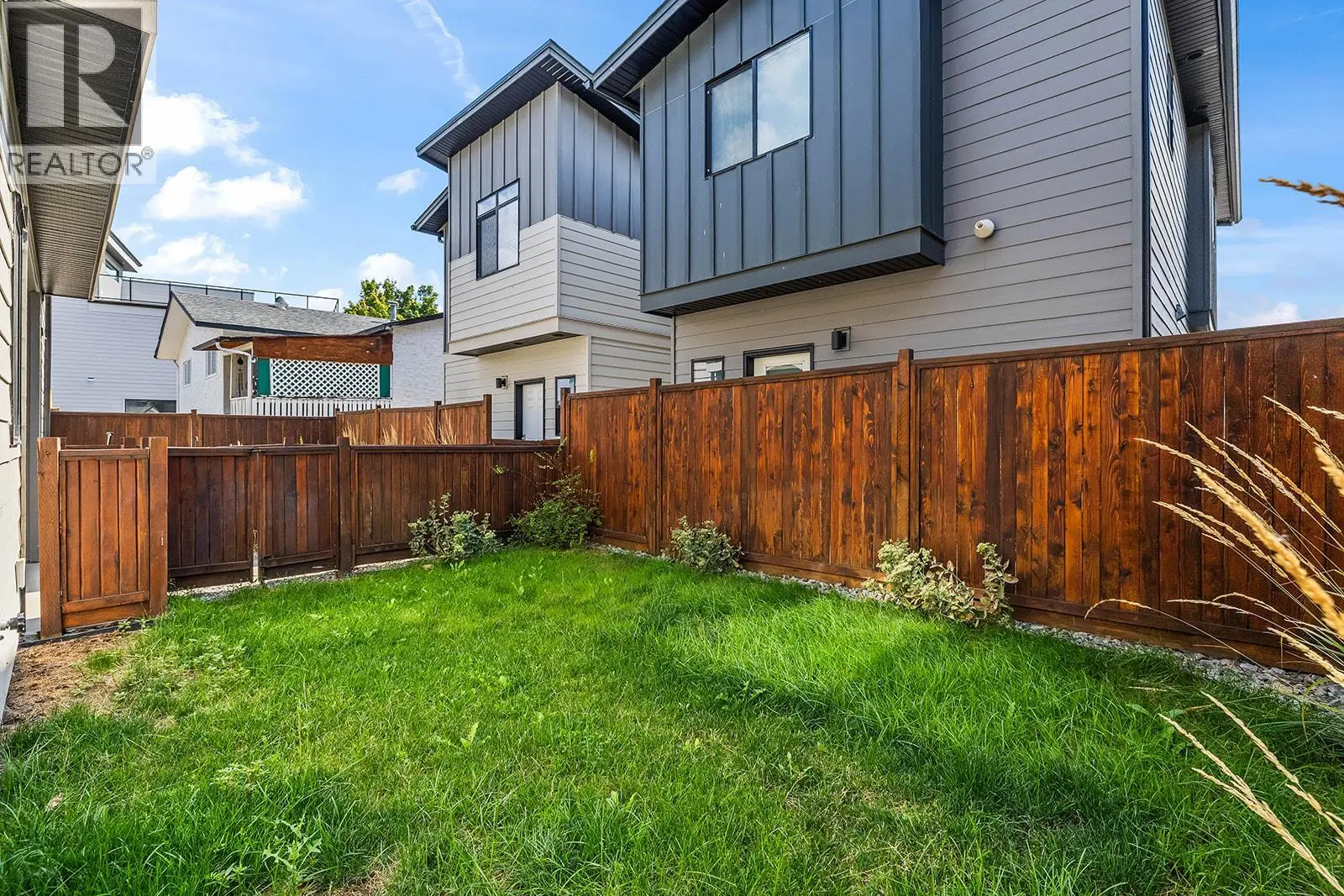 726 Coopland Crescent Unit# 1. Kelowna, British Columbia