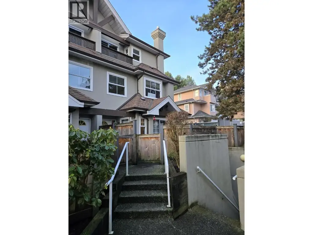 14 7175 17th Avenue, Burnaby