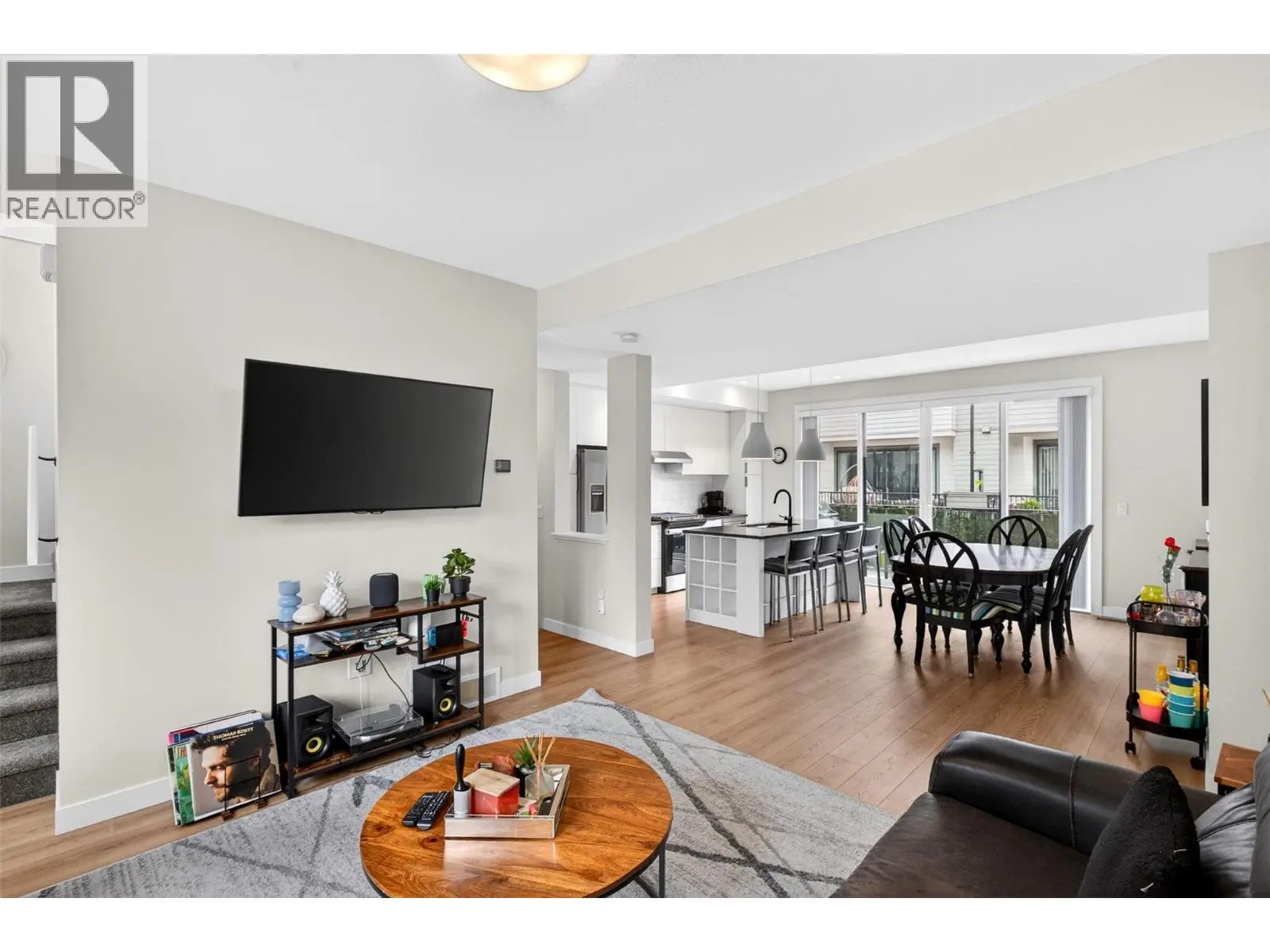 307 Glen Park Drive Unit# 32. Kelowna, British Columbia