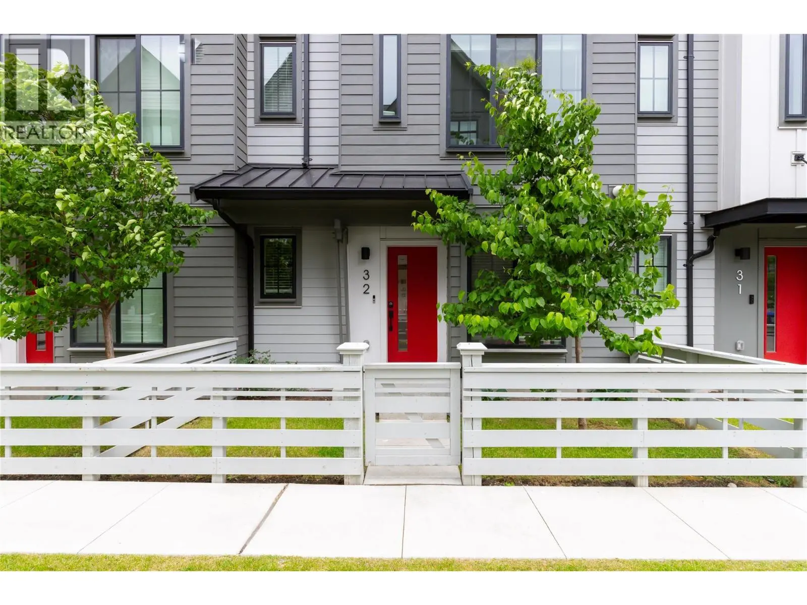 307 Glen Park Drive Unit# 32. Kelowna, British Columbia