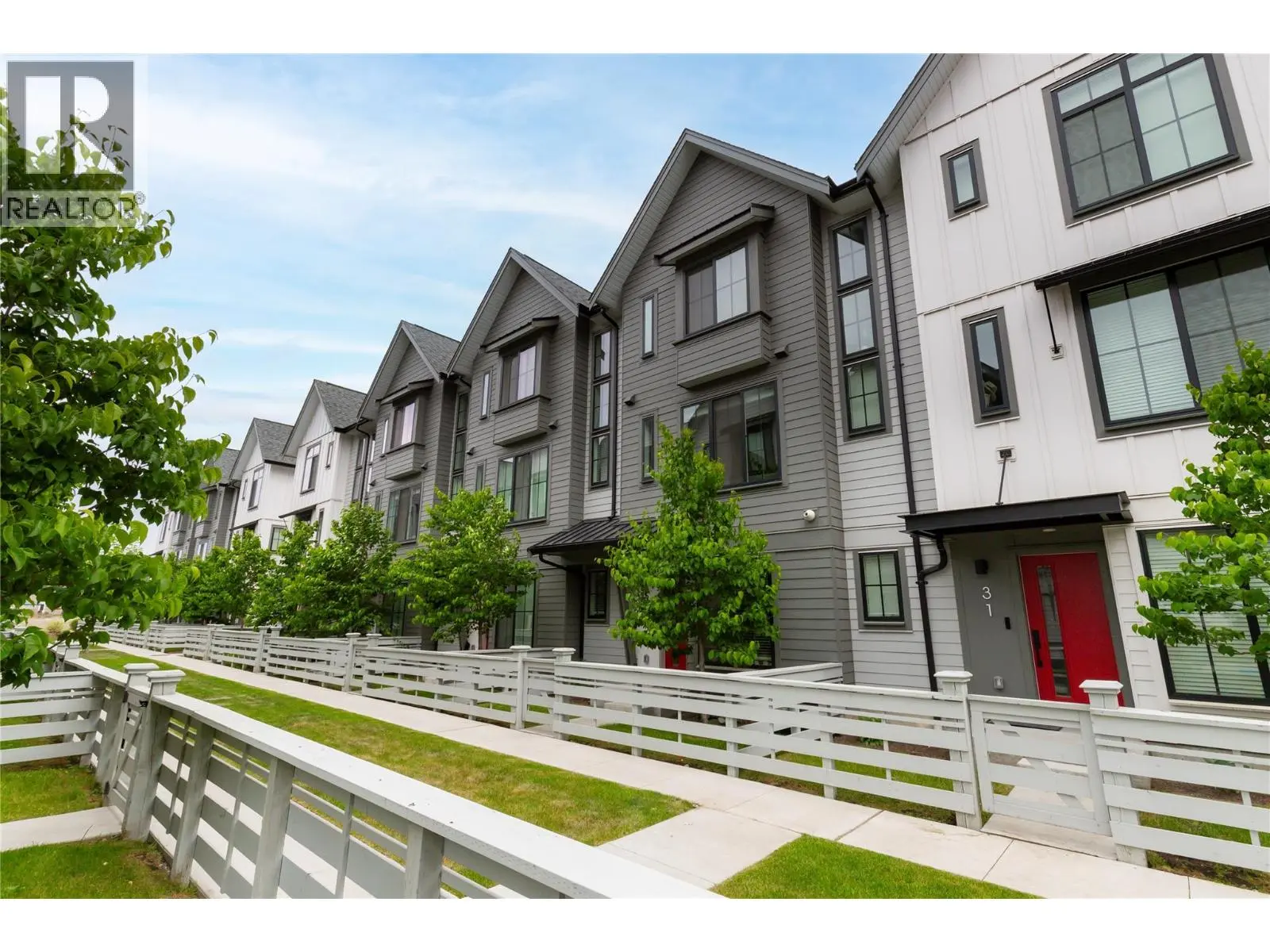 307 Glen Park Drive Unit# 32. Kelowna, British Columbia